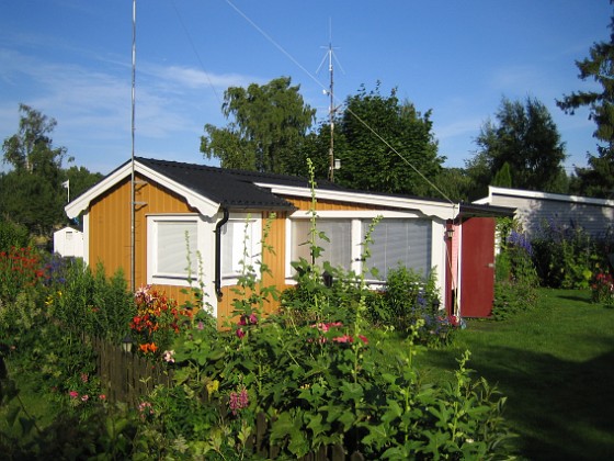 Granudden  
  
2009-07-17 IMG_0143  
Granudden  
Färjestaden  
Öland