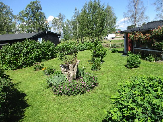 Granudden  
                                 
2019-06-14 Granudden_0044  
Granudden  
Färjestaden  
Öland